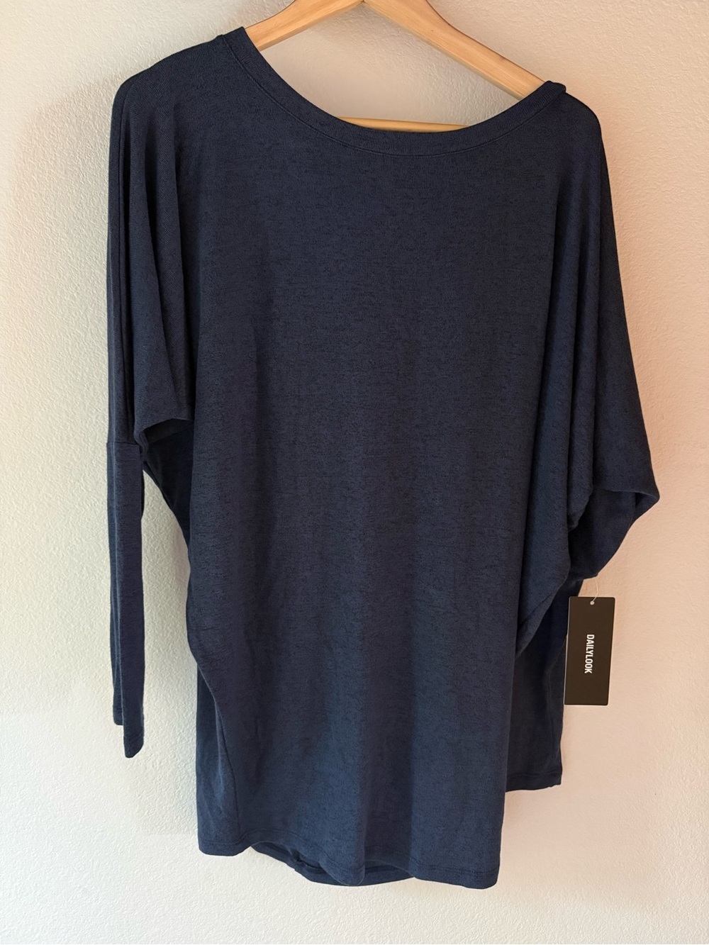 🆕 Korye Dolman Sleeve Wide Neck Tapered Waist Tunic Top, Soft, Navy, Size M